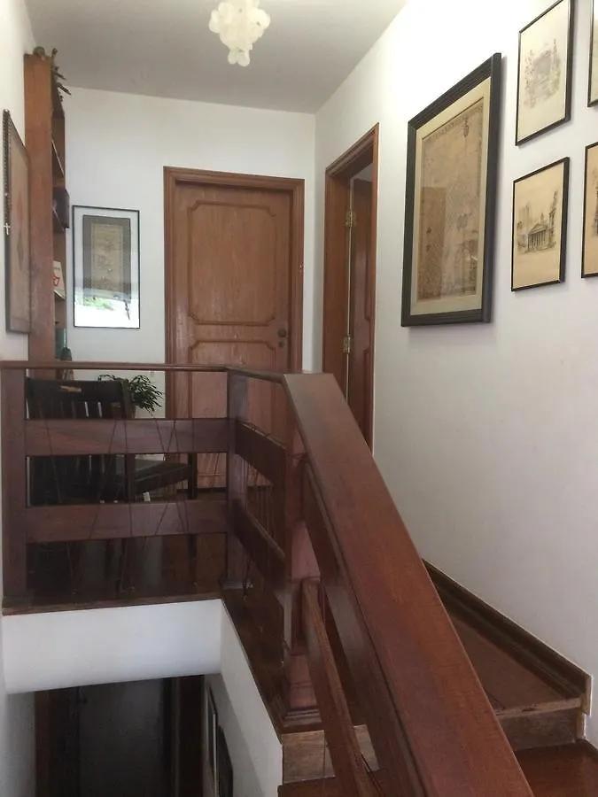 Comodita São Paulo 0*,